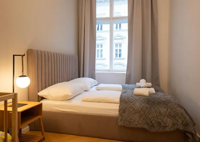 Апартаменты Spacious 110м2 Flat In The Center