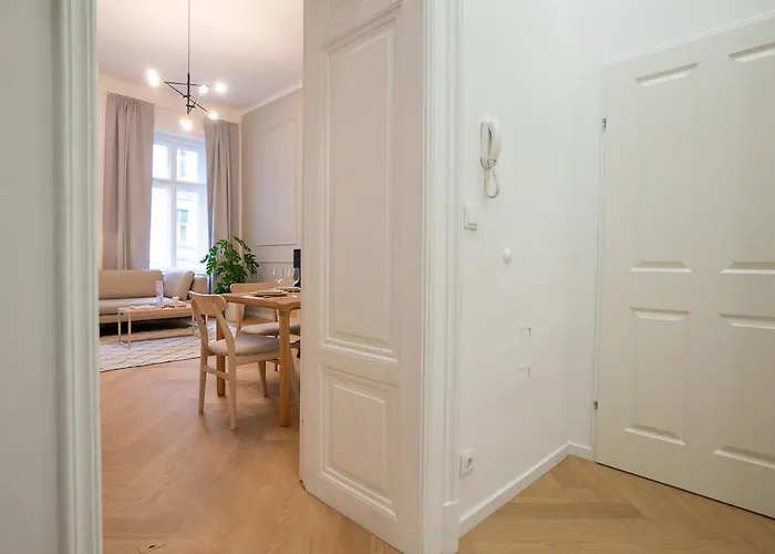 Spacious 110м2 Flat In The Center * Вена