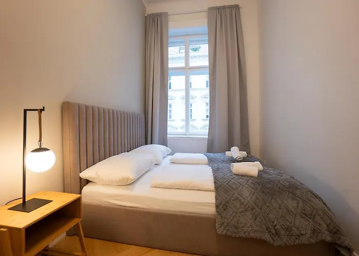 Spacious 110м2 Flat In The Center Апартаменты Вена