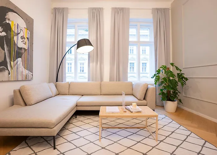Spacious 110м2 Flat In The Center * Вена